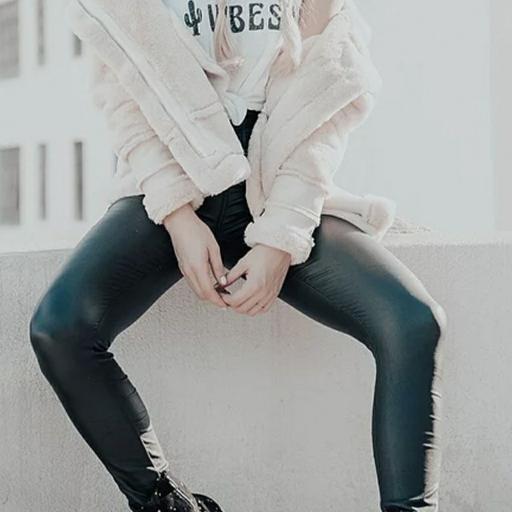 1822 HIGH RISE ANKLE SKINNY BLACK COATED JEANS